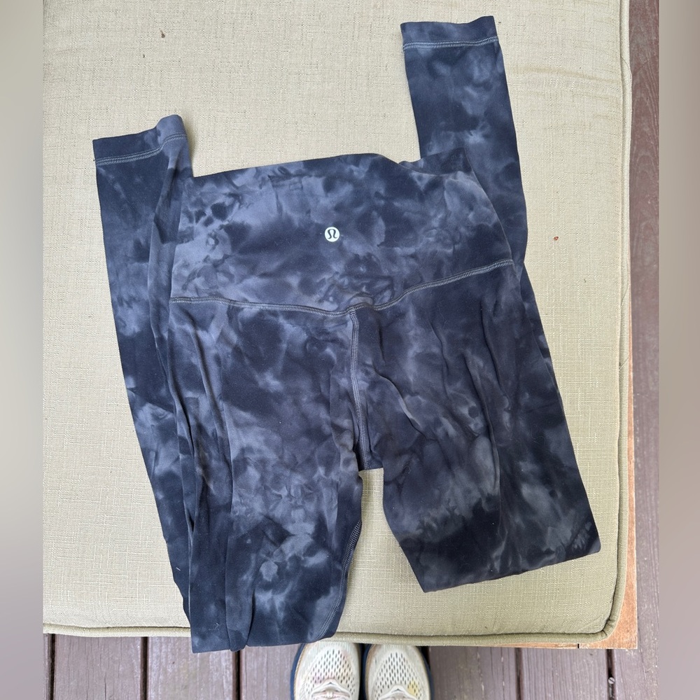 Lululemon Align Tue Dye leggings size 4 us